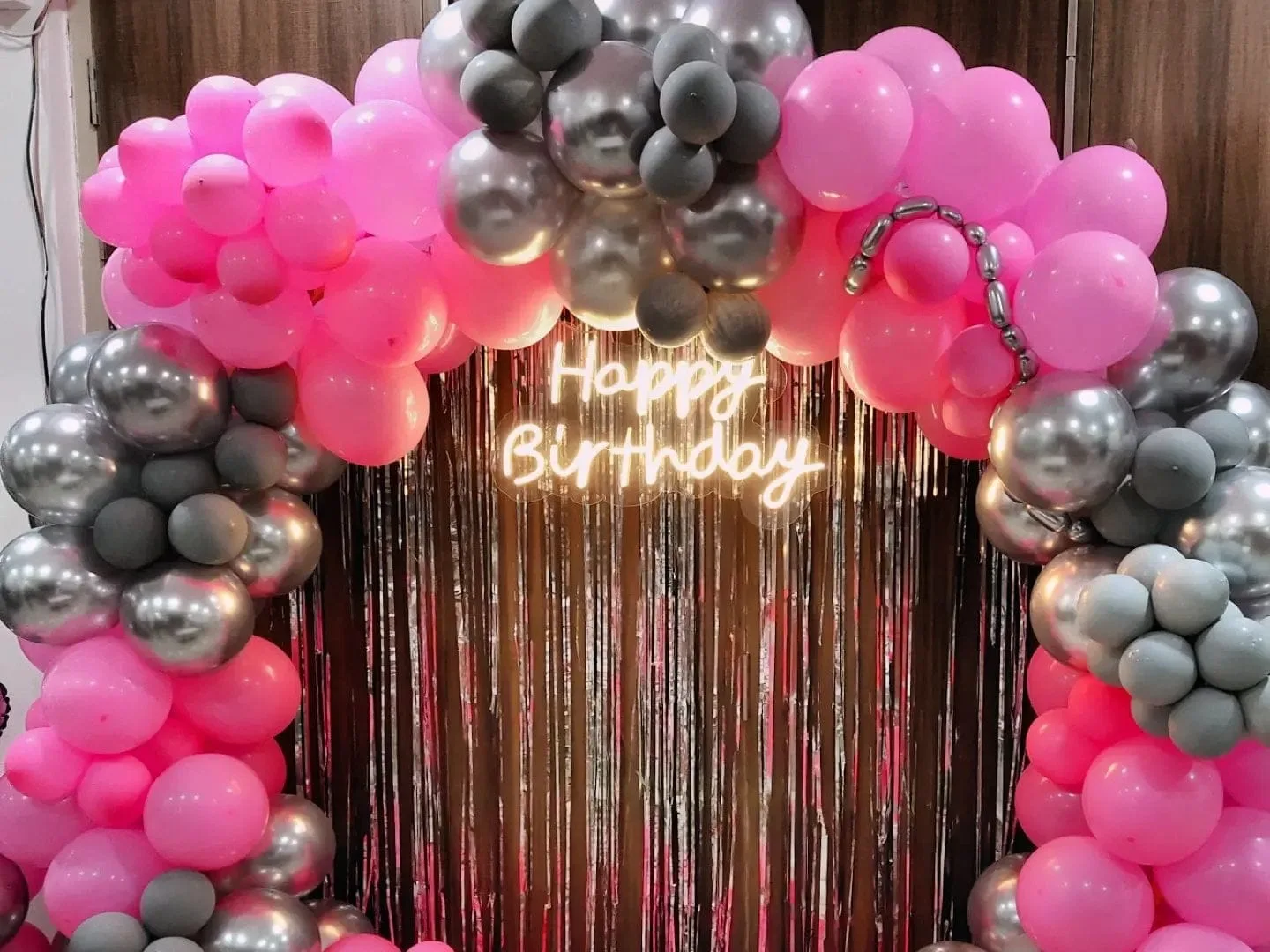 round arch with number - Image 2